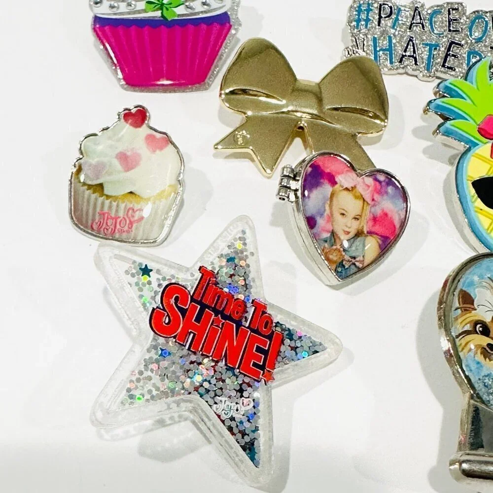 Jojo Siwa Bow Club Pins - Lot of 10